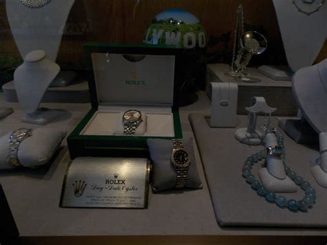 where can i get a rolex fixed in petaluma|gold rush petaluma ca.